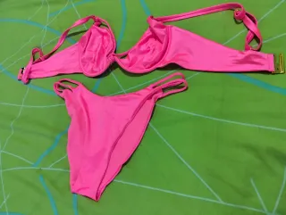 Lote de bañador bikini estampado floral azul