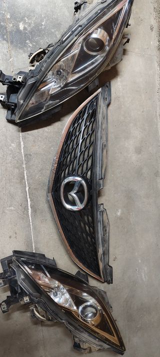 Faros y Rejilla Mazda6.Modelo 2008