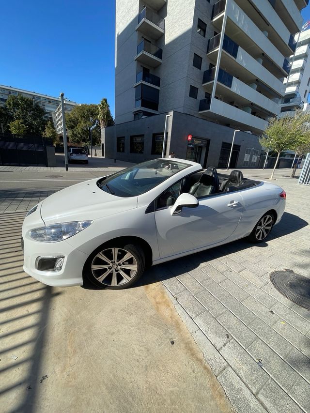 Peugeot 308cc 2014 64500km reales parti. 13500€