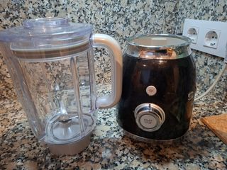 Batidora de vaso Smeg negra