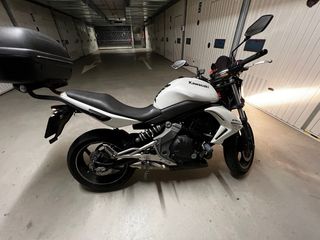 Kawasaki ER6N 2011 A2