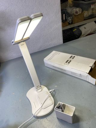 Lâmpada de Mesa LED Flexo 3 Brilhos 3 Cores