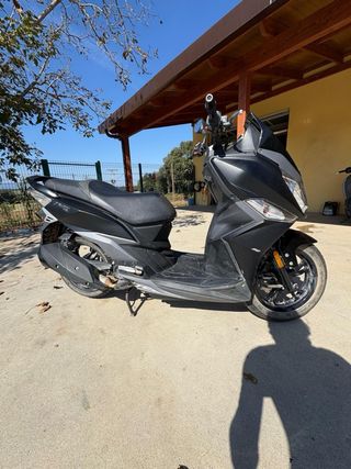 Moto SYM 49cc Negra