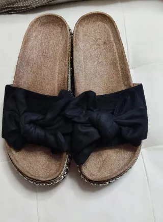 Sandalias negras plataforma nudo