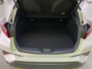 Toyota C-HR Advance 2.0 180He-CVT HEV Espectacular