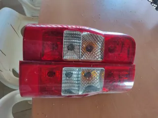 Pilotos Traseros Ford Transit