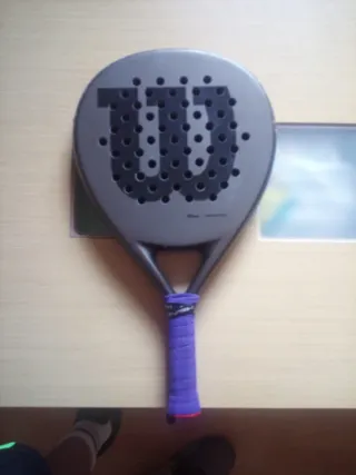 Pala de pádel Wilson