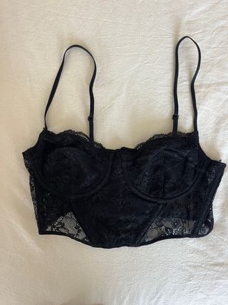Corsé Crop Top Negro Encaje 

