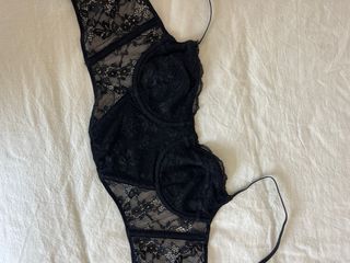 Corsé Crop Top Negro Encaje 
