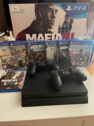 PS4 Slim 1TB Negra + 5 Juegos + 2 Mandos