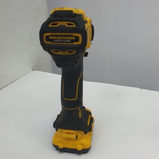 Taladro A Bateria Dewalt Dcd701