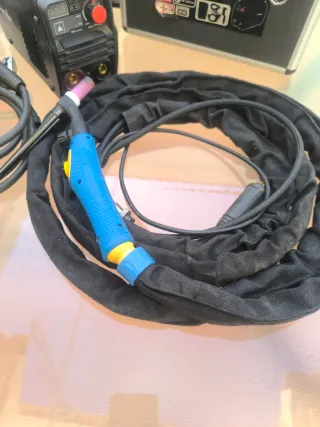 Soldador inverter 140A. Electrodos y TIG.