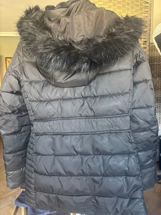 Chaqueta de plumas Zara negra