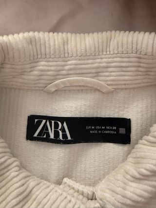 Chaqueta / sobre camisa Zara 
