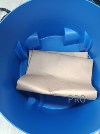 Nilfisk Buddy II 12L Aspirador 