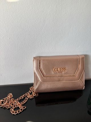 Bolso Guess dorado y rosa
