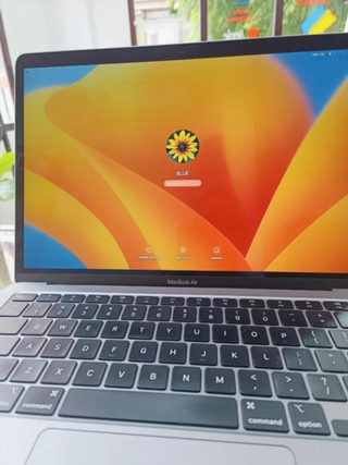 MacBook Air 512GB 2020 Intel i5 8GB RAM