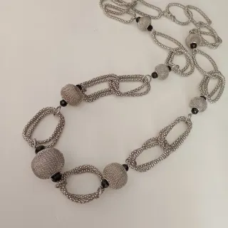 Collana lunga argento e nero