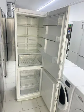 Nevera Electrolux Combi Blanca