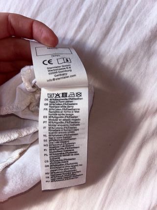 Berretto bimba con arcobaleni e cuori