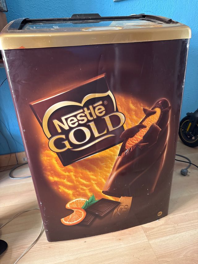 Congelador Nestlé Gold