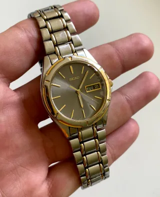 Reloj Seiko Quartz Vintage Oro y Plata