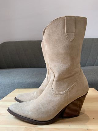 Botas estilo cowboy de ante beige, talla 41