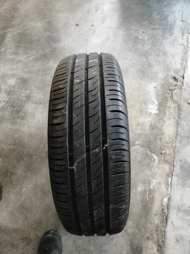 4 Gomme Khumo 195/65 R15 91H