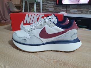 Nike Phoenix waffle  -T40