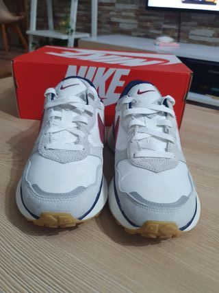 Nike Phoenix waffle  -T40
