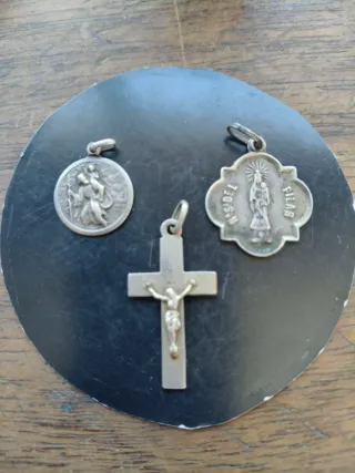 Medallas San Cristóbal, Virgen y Cruz