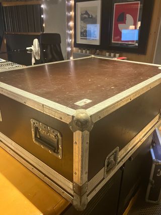 Mesa de mezclas Midas 32 + 2x DL 16