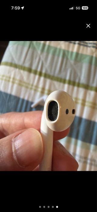 Airpods 2ª Gen Apple (Auriculares y Caja)