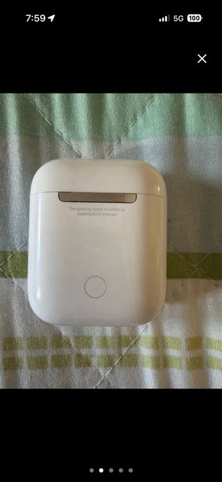 Airpods 2ª Gen Apple (Auriculares y Caja)