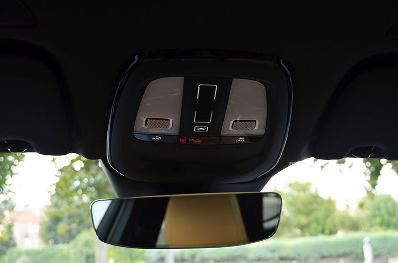 Volvo XC60 2021, foto 16
