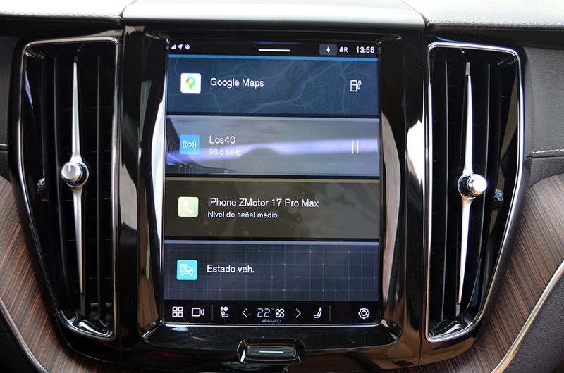 Volvo XC60 2021, foto 24