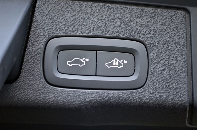 Volvo XC60 2021, foto 42