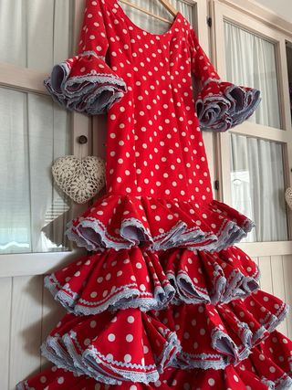 Vestido de flamenca artesanal