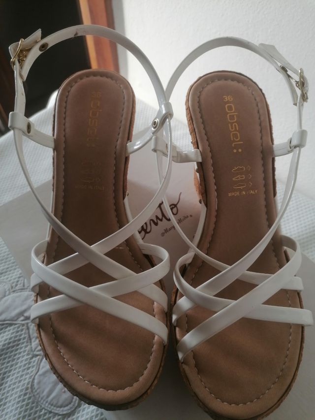 Sandalo con zeppa bianco n. 36