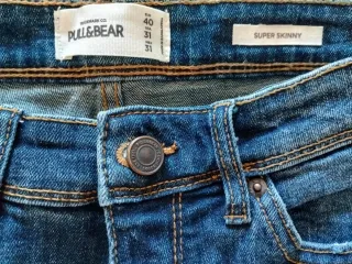 Pantalón vaquero Pull and Bear Talla 40