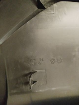 Plástico Retrovisor Renault Máster nueva