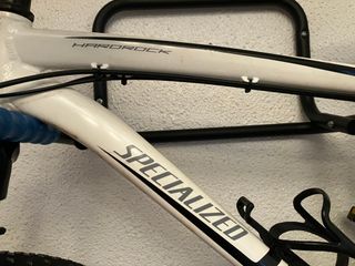 Bicicleta MTB Specialized HardRock Blanca de 26".