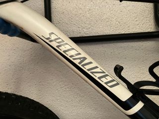Bicicleta MTB Specialized HardRock Blanca de 26".