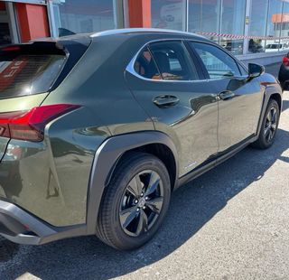 Lexus UX 250 Hybrid