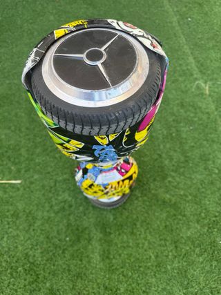 Hoverboard con diseño graffiti