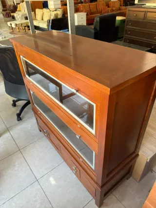 Vitrina madera y cristal 113x42x110 cm