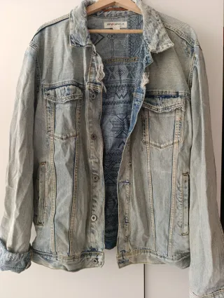 Chaqueta tejana H&M Coachella XL