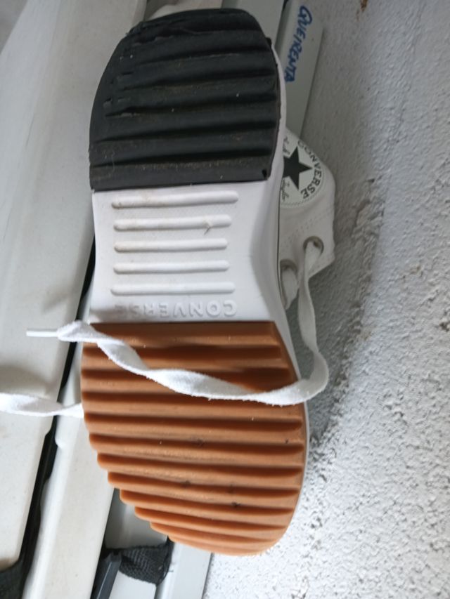 Tenis Converse All Star Blanco y Negro