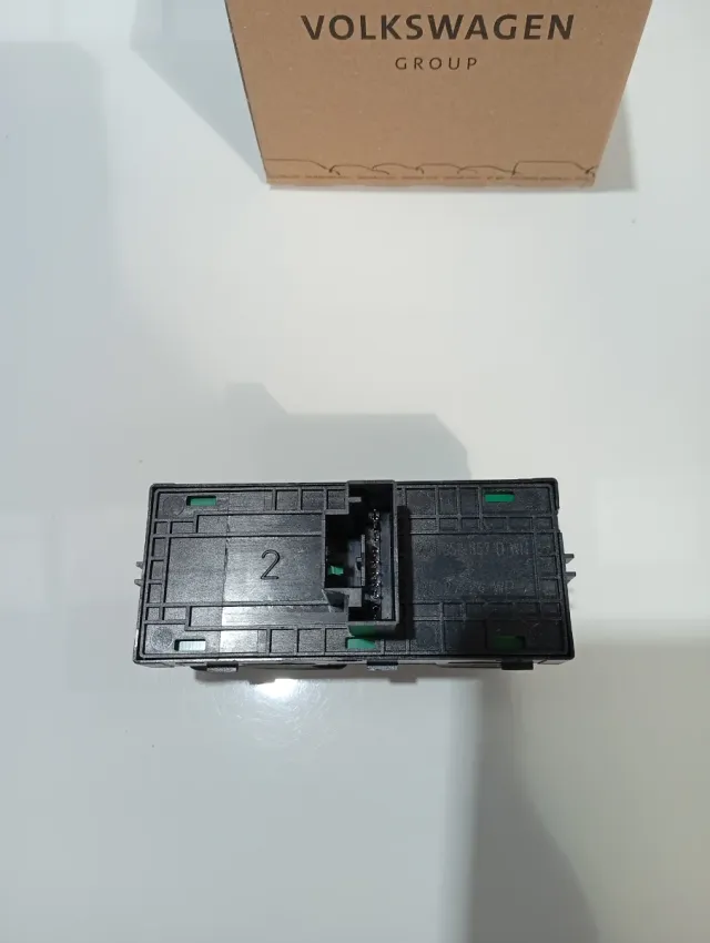 Botonera Elevalunas VW 5G0 959 857 D