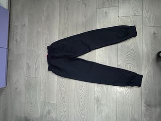 3 tute bambina (152cm-160cm)